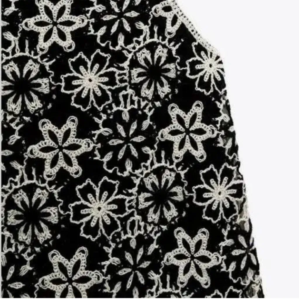 Zara Black and White Floral Mini Dress Crochet Knit - Image 2