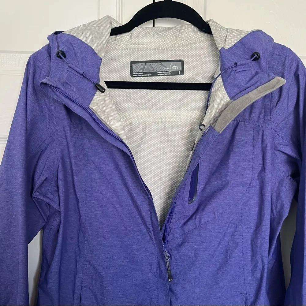 Purple Paradox 2.5 Layer Waterproof & Breathable Women's Rain Jacket Size S - Image 3