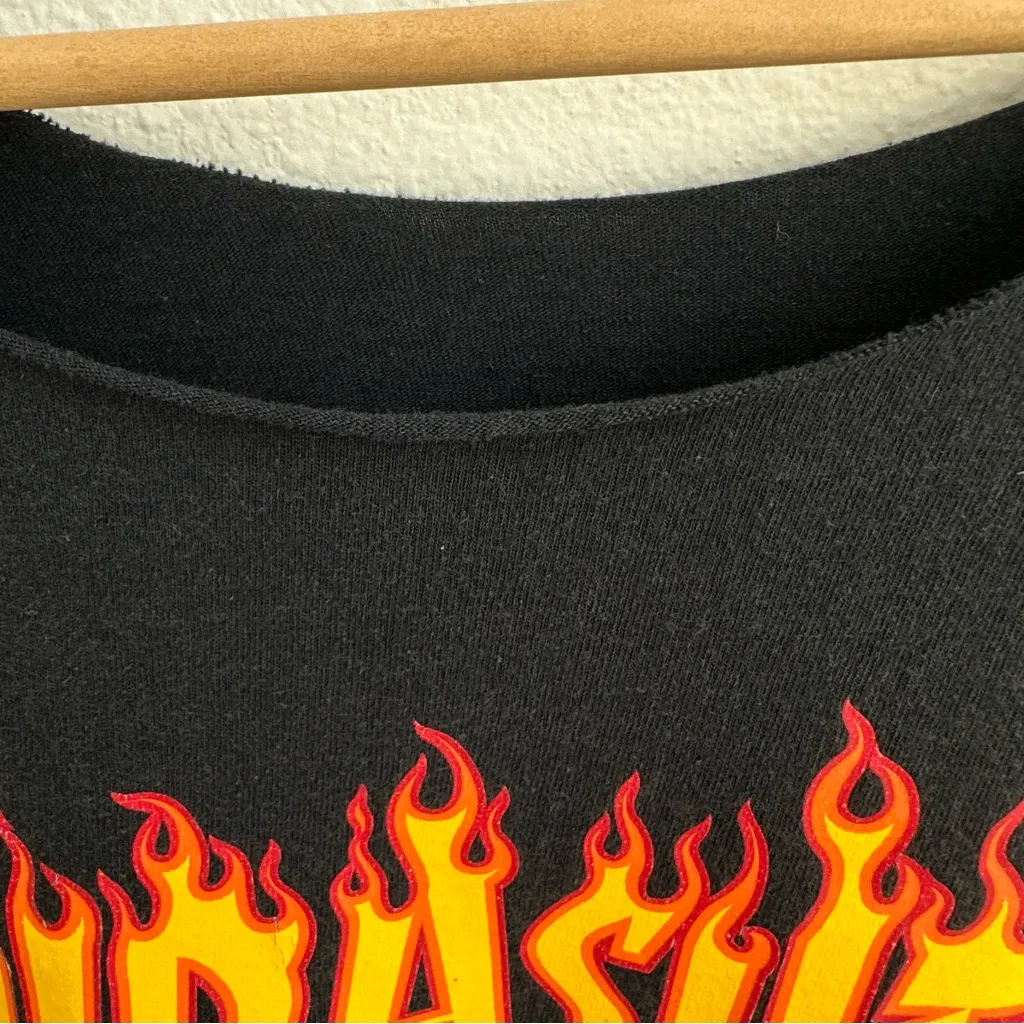 Thrasher off-the-shoulder Skateboard Magazine Tee - Image 3