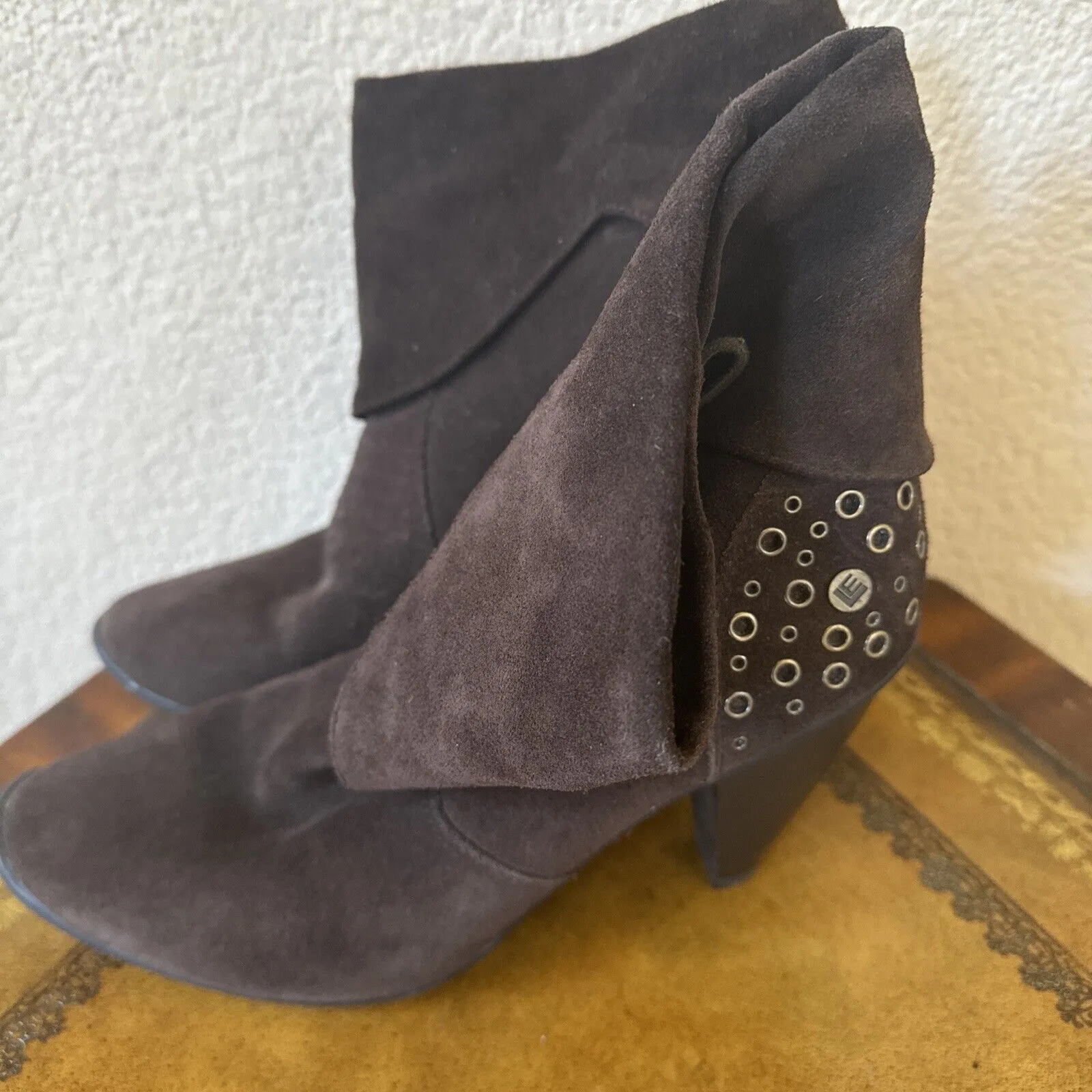 Women’s Libby Edelman Heeled Brown Suede Boots Booties Shoes Size 8.5‎ Leather - Image 5