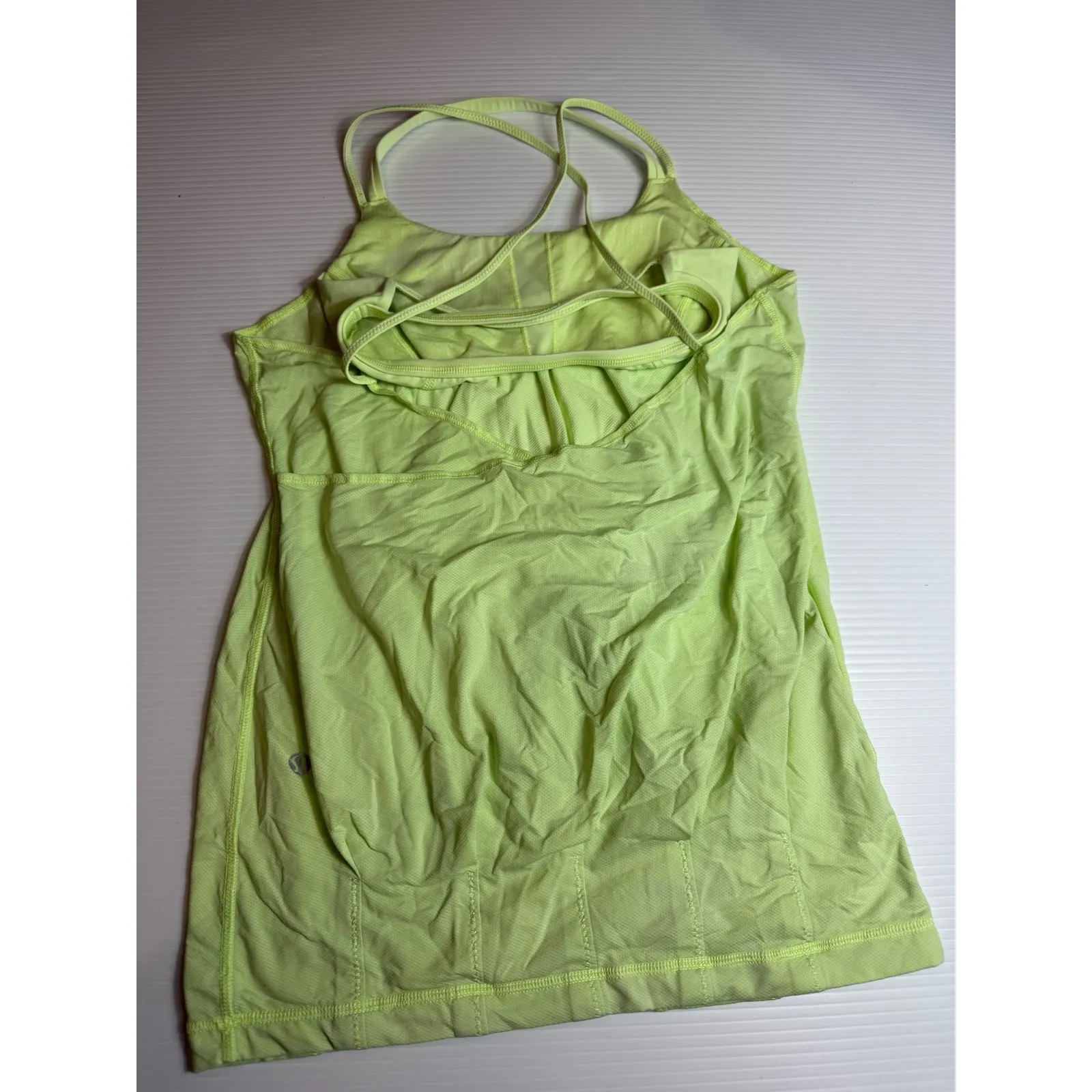 Lululemon Size 6 Neon yellow green Athletic Tank Top Built-In‎ Bra Activewear - Image 5