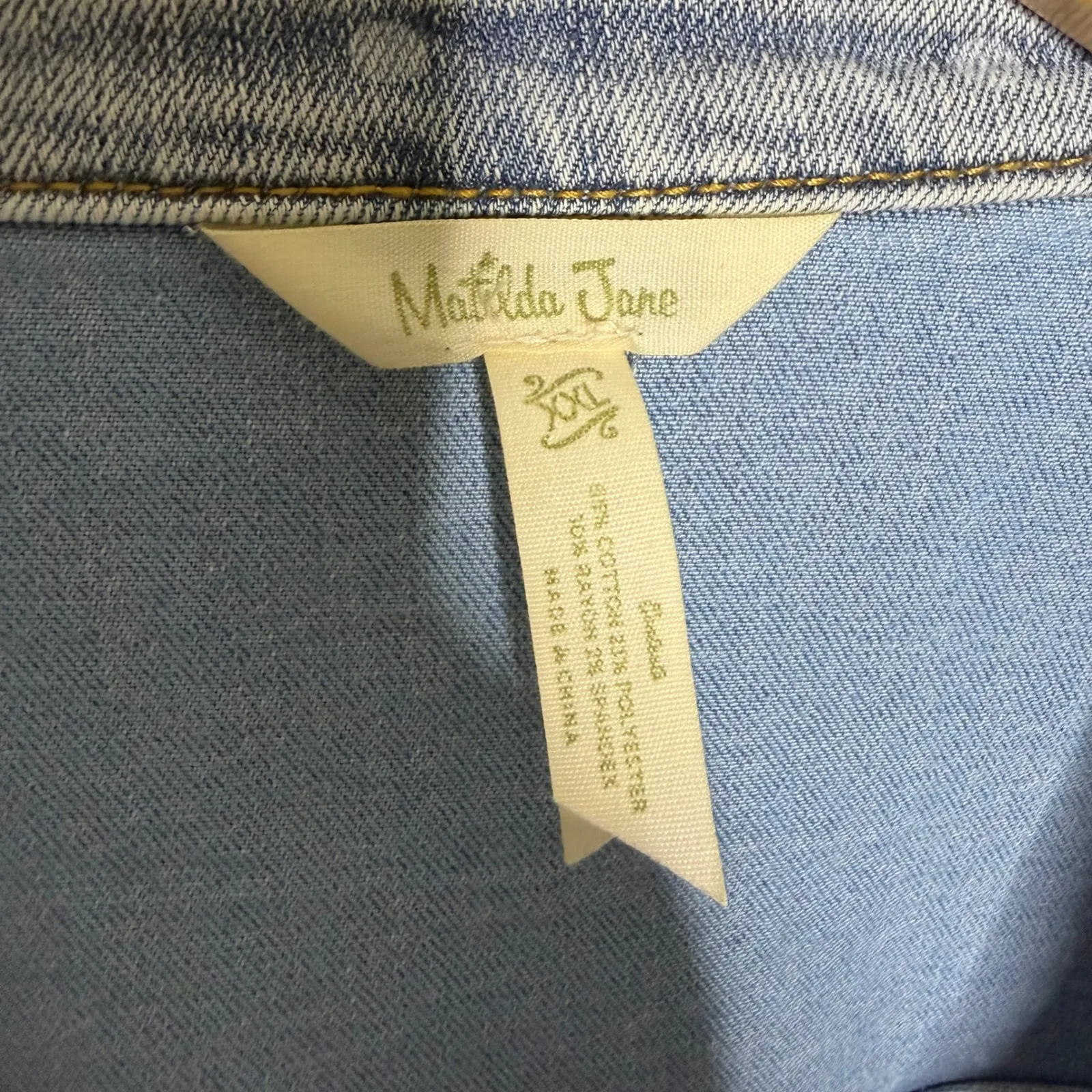 Matilda Jane Polka Dot Denim Jacket Distressed Frayed Hem Light Wash Womens XXL - Image 8