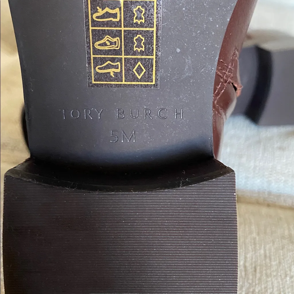 Tory Burch Everly Flat Boots Etrusco
Calf Sierra Brown Leather Sz 5 M - Image 10