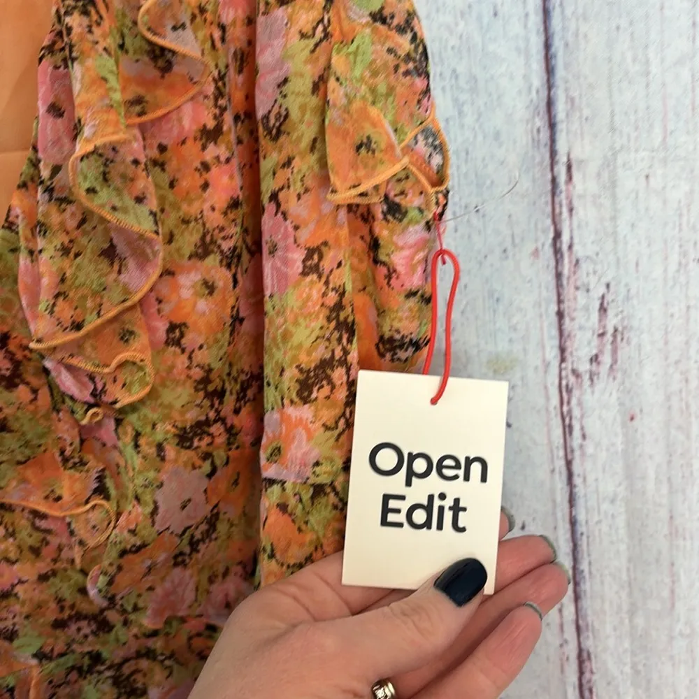 NWT Open Edit Ruffle Sleeveless Crop Top - Image 5