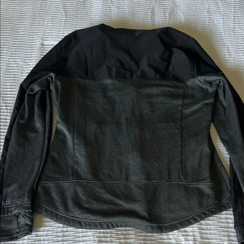 adidas Women's Golf Jacket - Image 5