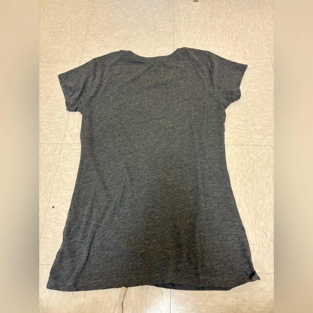 Guess  grey t-shirt with rhinestone question mark design - Image 2