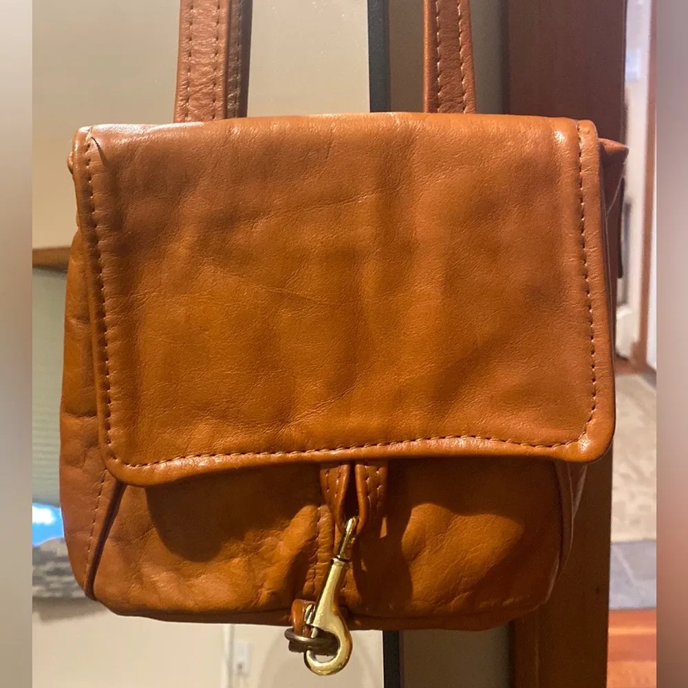 RARE Vintage  Crossbody Bag Purse - Image 6