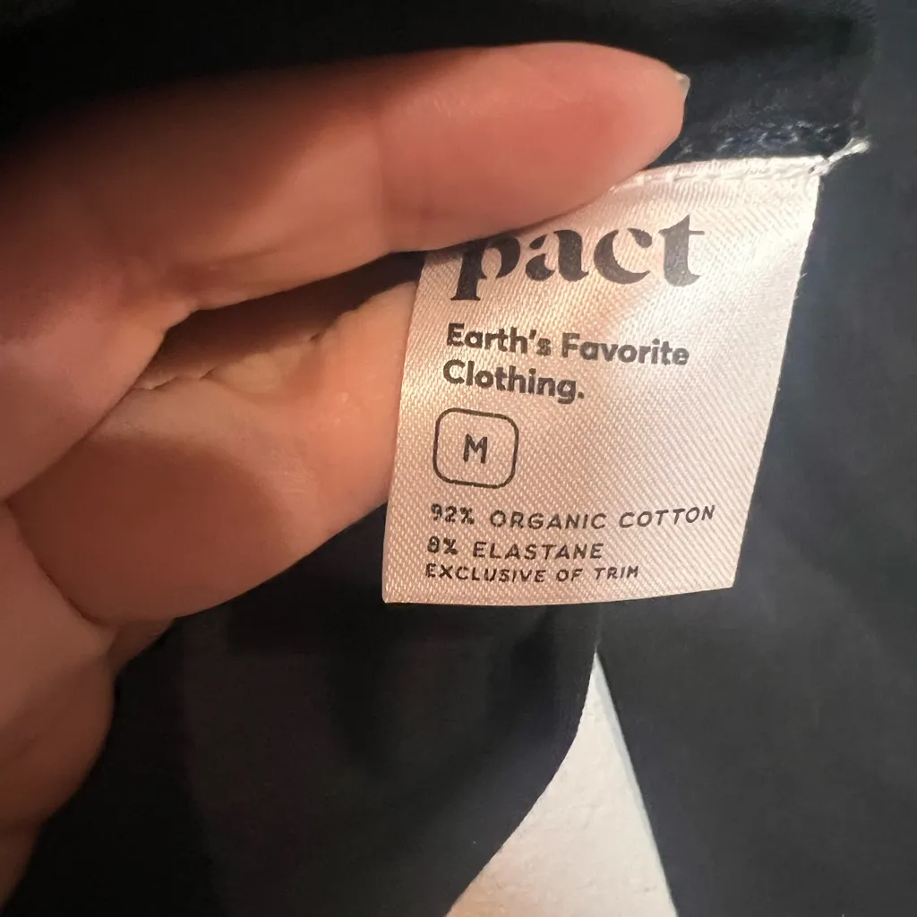 Pact Long Sleeve Top Black Size Medium Split Notched Collar Basic - Image 7