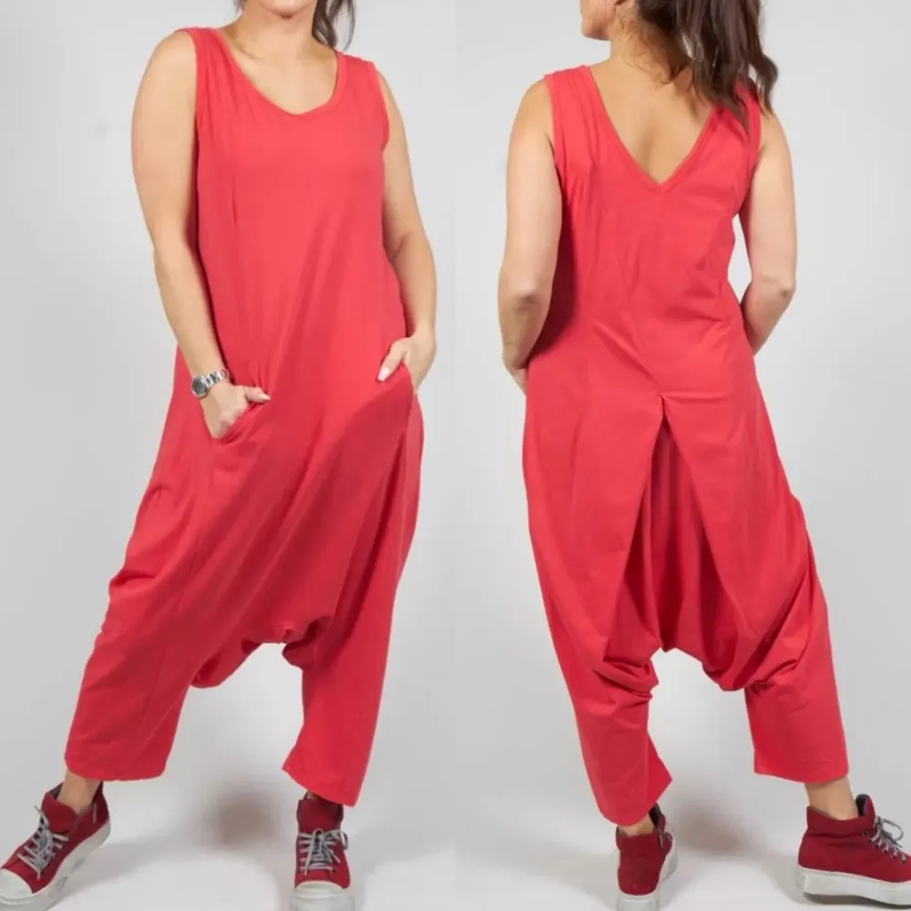 Rundholz Black Lanel Drop Crotch Jumpsuit In Rose Print Lagenlook Cotton Blend White Size M - Image 2