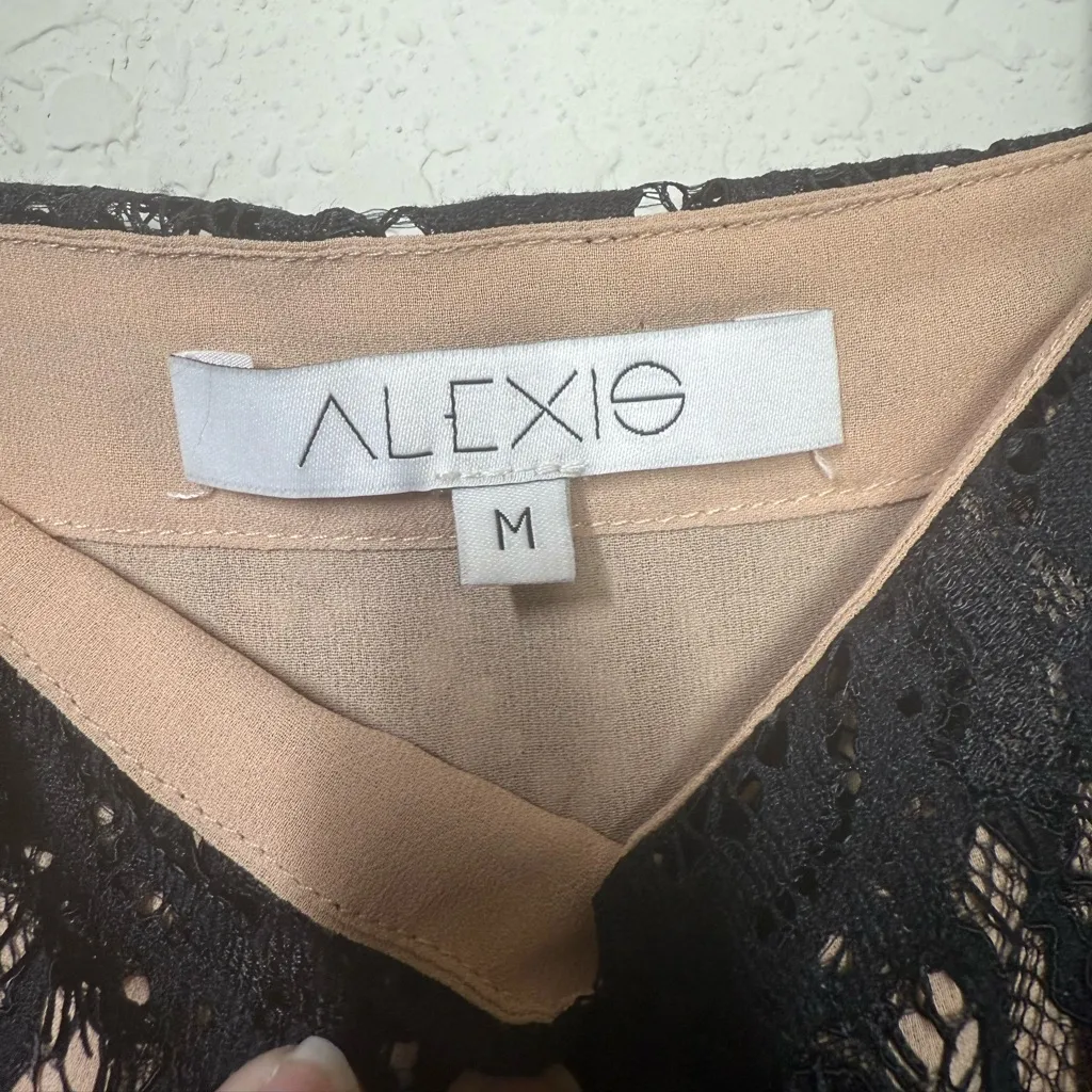 Alexis  Genoa Black Lace Romper Size Medium - Image 9