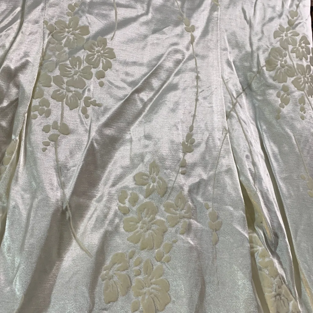 Vintage Y2K Corset Tie Back Cream Satin Flocked Dress Size 9/10 - Image 2