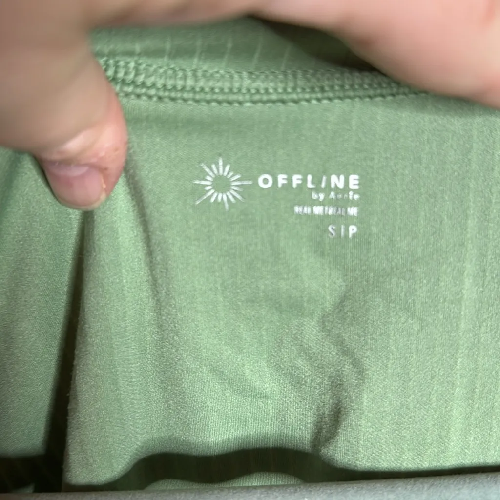 NWOT Aerie Offline Real Me Cropped Henley Ribbed Snap Tee Green Size Small - Image 7