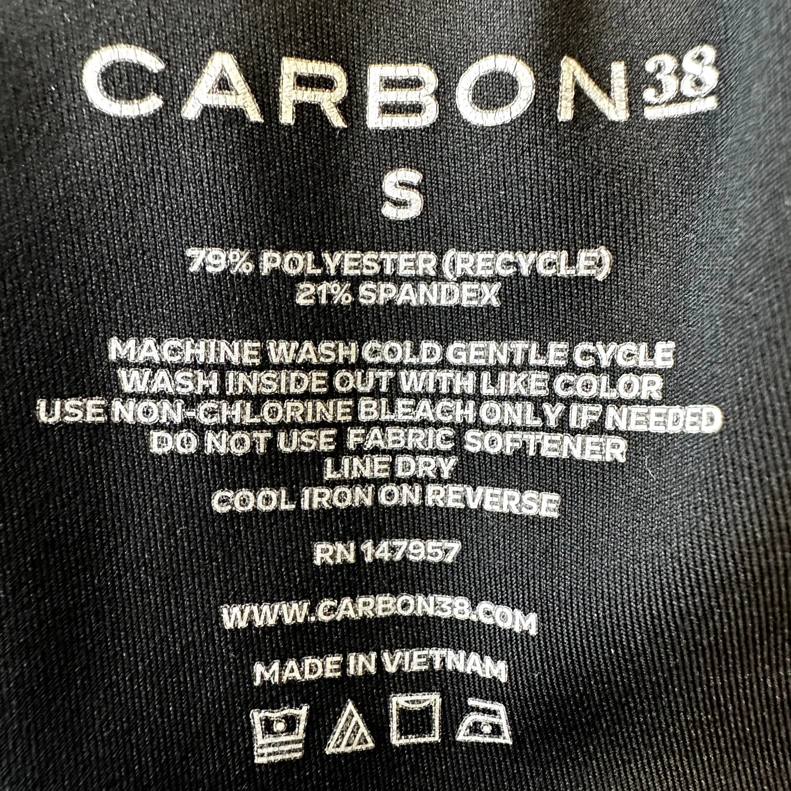 Carbon38 7/8 Leggings High Rise Takara Shine Liquid Metallic Snake Black Small - Image 3