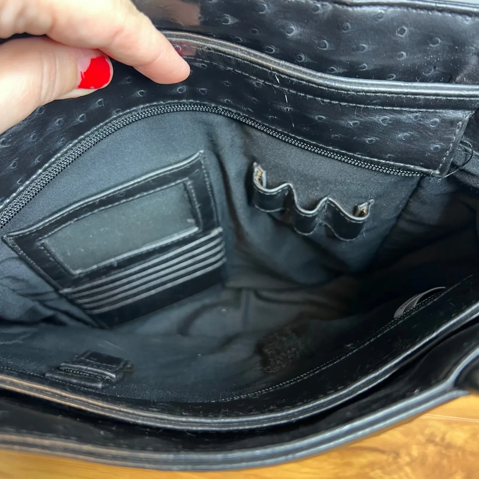 Bueno Black Faux Leather Textured Tote Bag Shoulder Bag Zip Top Pockets - Image 7