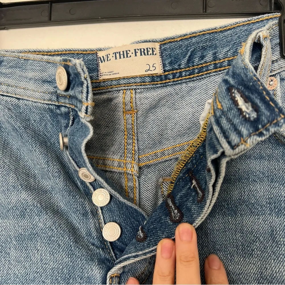 We The Free Jeans Free People Maggie Straight Leg Distressed Jeans Size 25 NWOT - Image 5