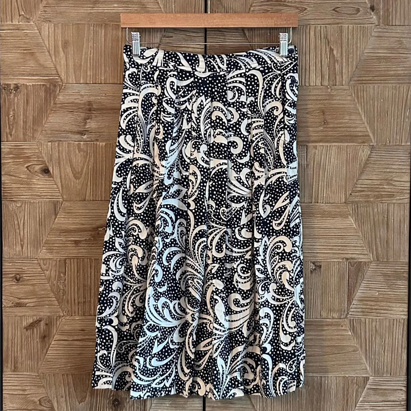 Segue Womens 2 Piece Set Navy & White Knit Top and Skirt Size 10 Black - Image 4