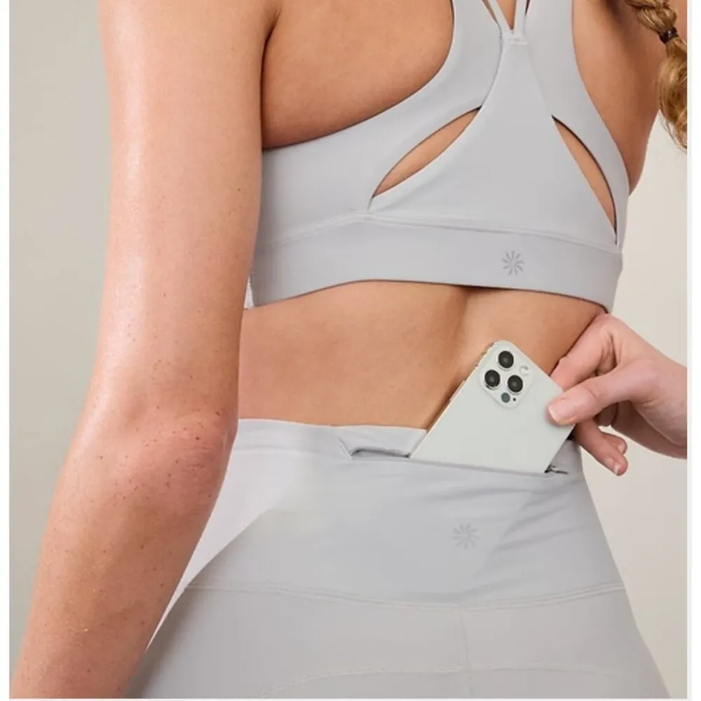 Athleta S Pacesetter Ultra High Rise 7/8 Legging  Small Quartz - Image 4