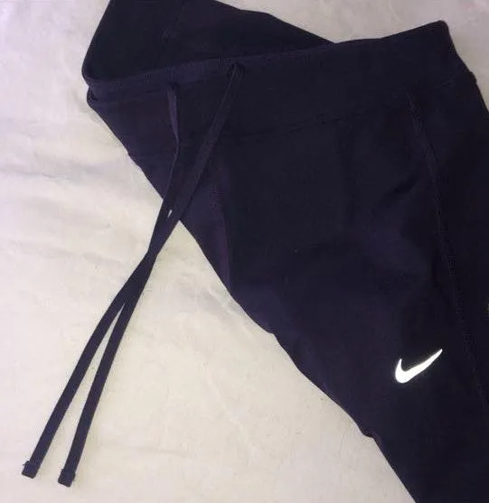 Nike Running Leggings Zip Up At The Bottom - Image 2
