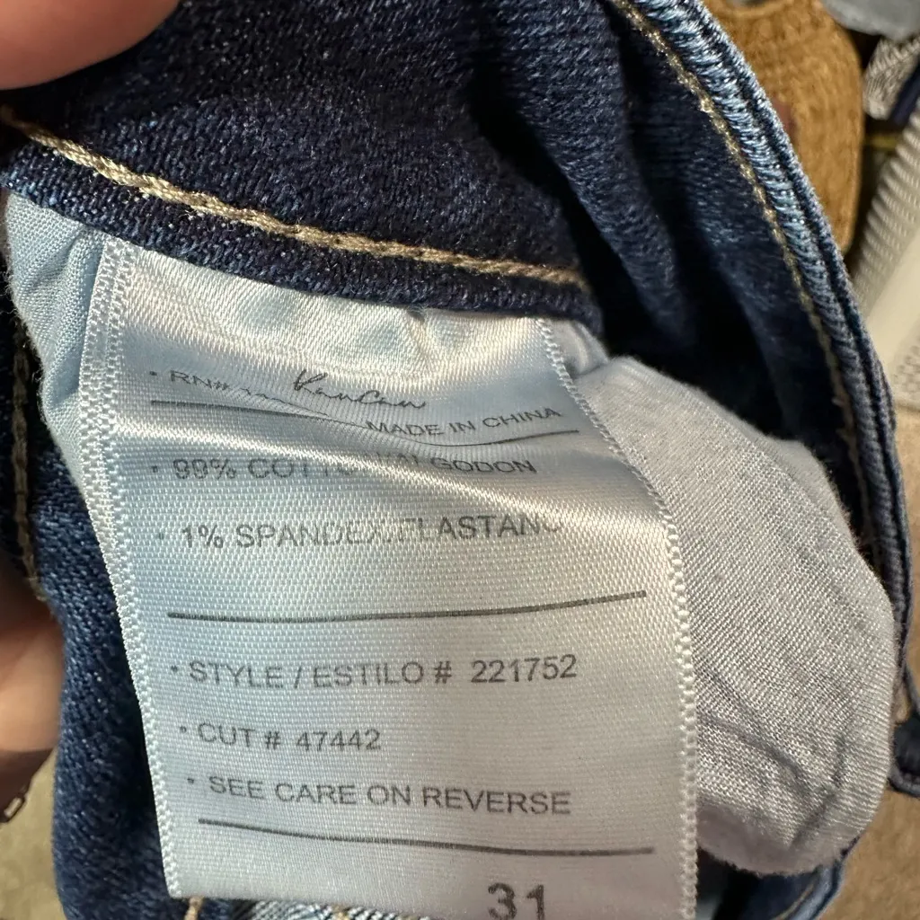 KanCan Midnight Blue Cropped Jeans Size 31 - Image 3