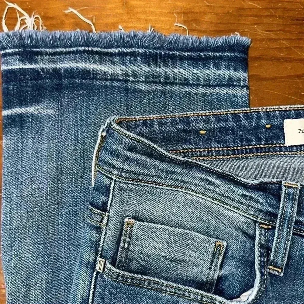 Pilcro and letterpress hyphen women's frayed hem jeans size 32 - Image 9
