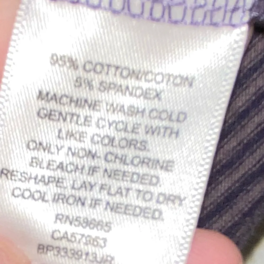 🇺🇸 BP Striped Cropped Baby Tee Shirt - Image 4