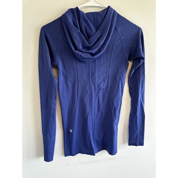 Lululemon Breeze By Long Sleeve With Hoodie Top Shirt Sz 4 Women’s‎ Blue - Image 5