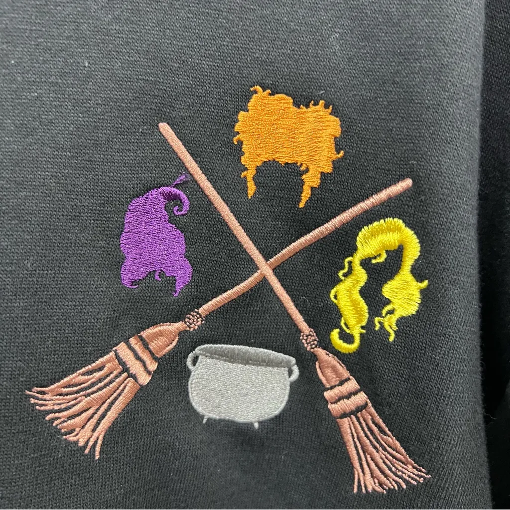 Spirit Disney Hocus Pocus xl Black Gray long sleeve cropped embroidered Sweater - Image 12