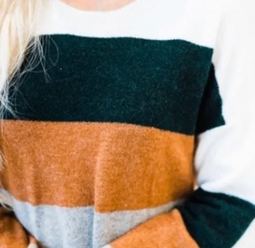 Andrée by Unit Andree By Unit Colorblock Sweater - Image 3