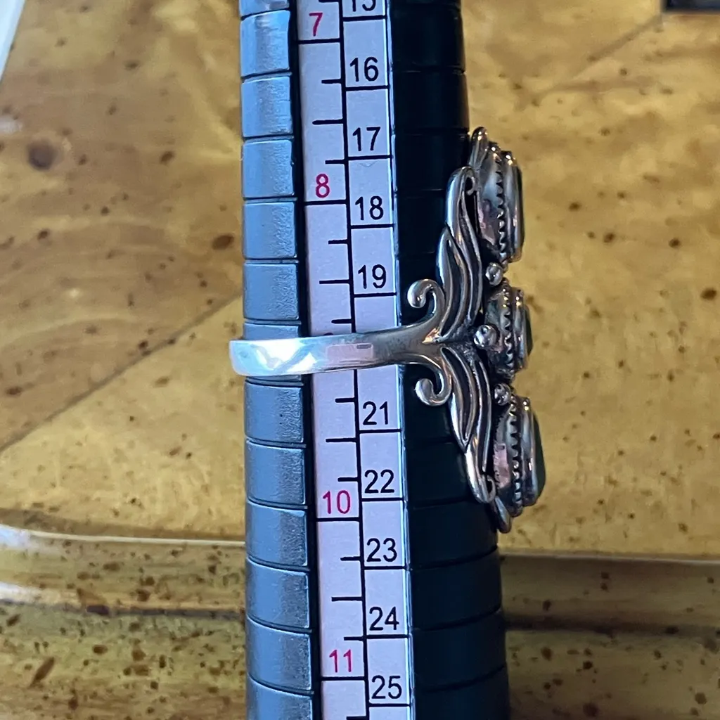 Brazilian Emerald Sterling Silver Ring Size 9 - Image 9