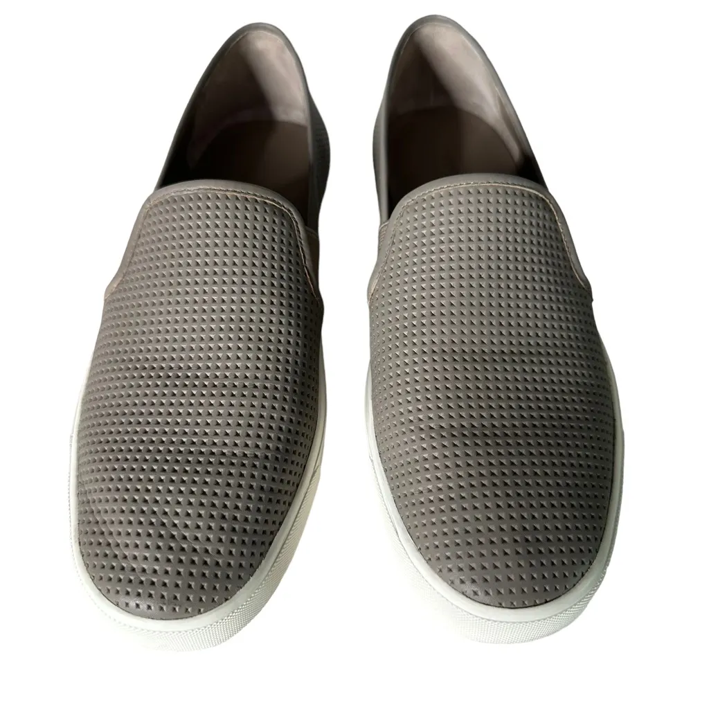 Vince. Womens Slip on Sneakers Perforated Blair‎ Loafer Gray Shoes Size 8.5 - Image 4