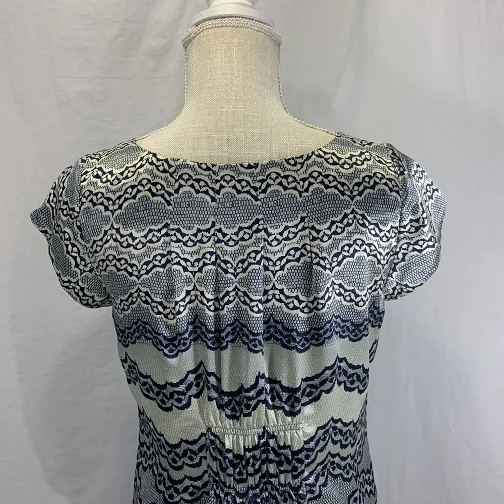 Silk Chantilly Lace Black White Silver Blouse Top Size Small - Image 11