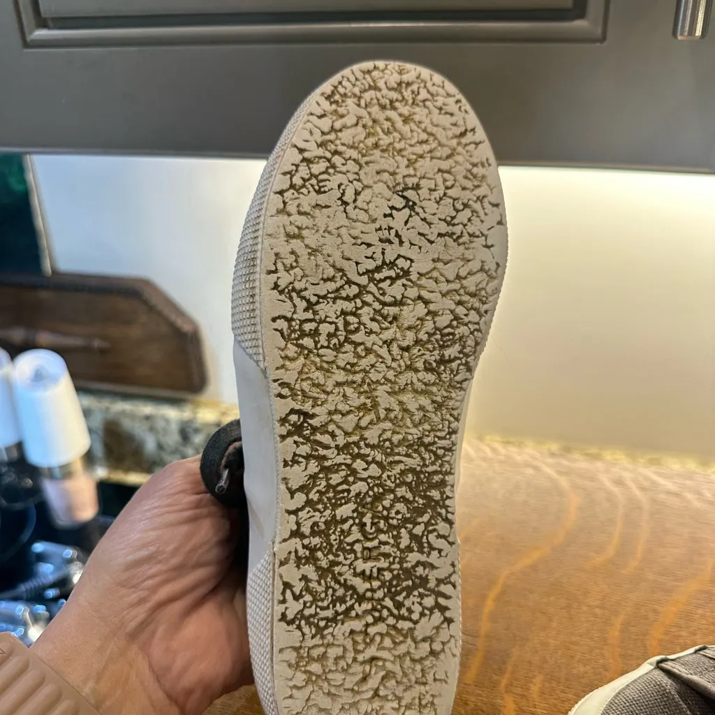 Superga Women's Classic Gray Sneakers - Image 7