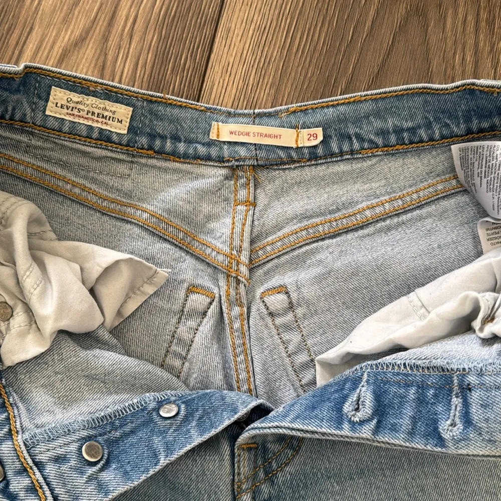 Levi’s wedgie straight size 29 altered in the waist Light Blue Distressed Jeans - Image 7