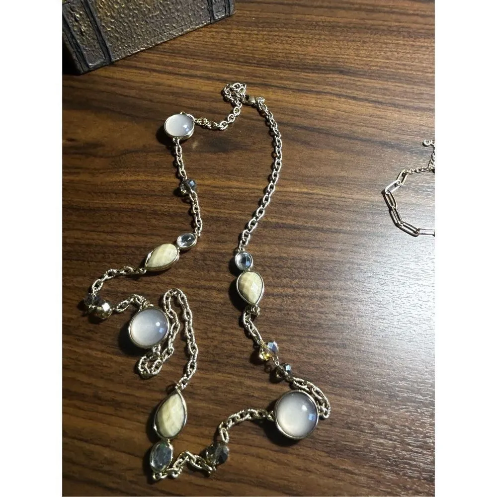 Loft jewelry milky beaded and Whitestone and gold necklace and bracket set - Image 3