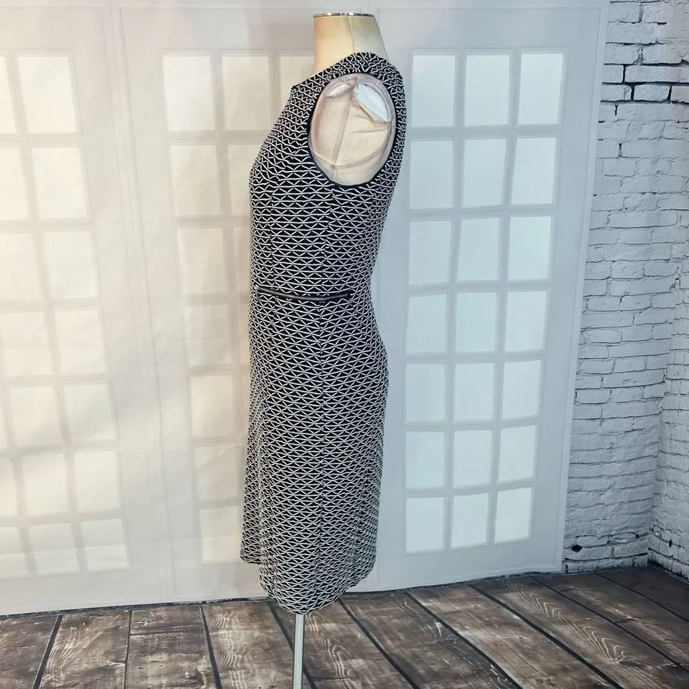 Calvin Klein Sleeveless Geometric Blue White Textured Sheath Dress Size 6 - Image 6