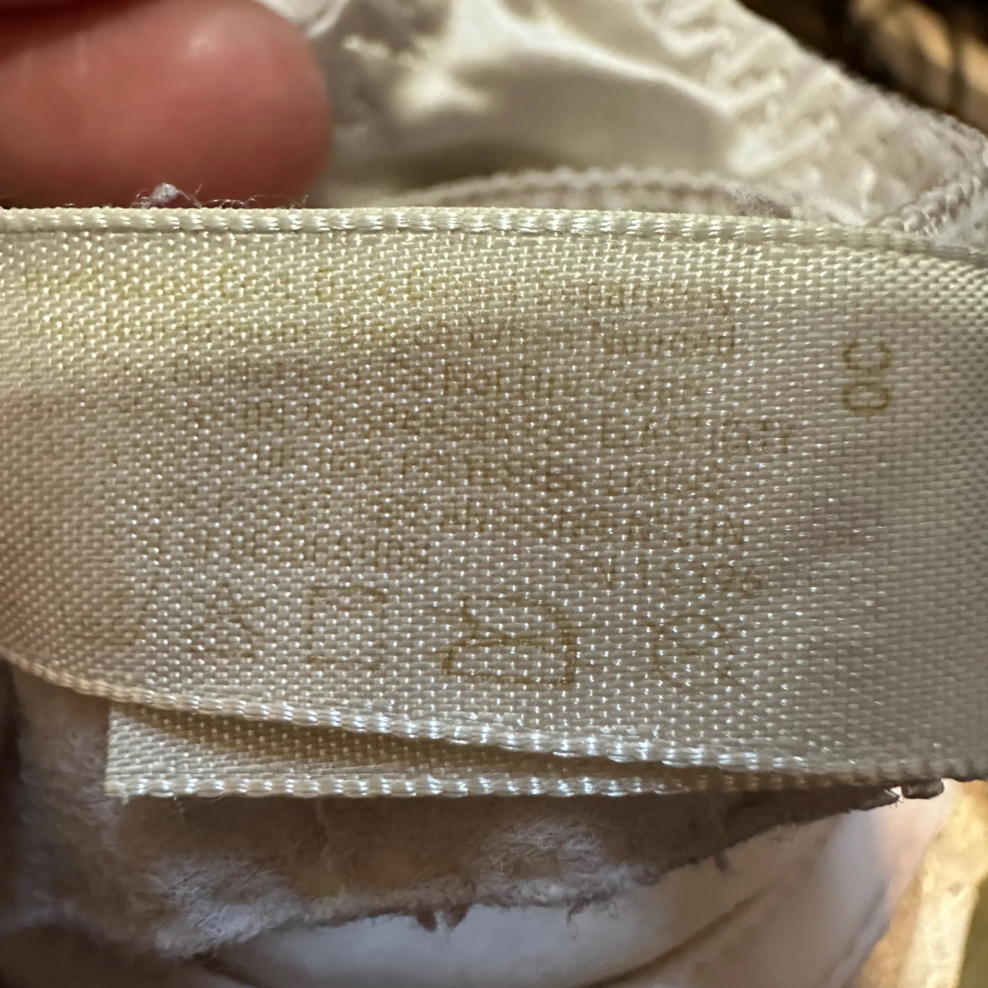 Victoria’s Secret Vintage Gold Label 1980s Off White Lace Underwire Bra 34B - Image 16