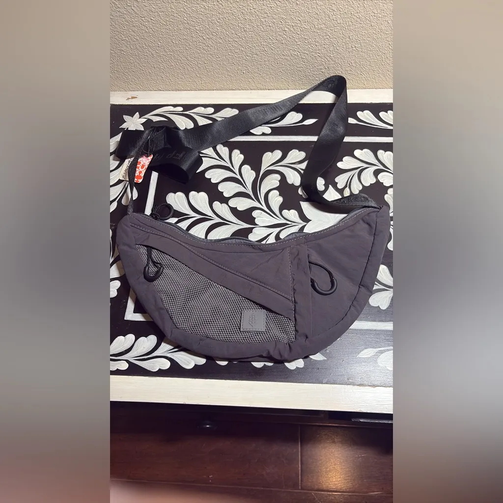 Free People Movement Nothin But Net Sling Bag Pink - Image 8