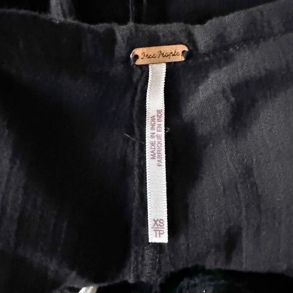 FREE PEOPLE | NWT Show Off Crochet Mini Dress Halter Open Tie Back  | Size XS - Image 11