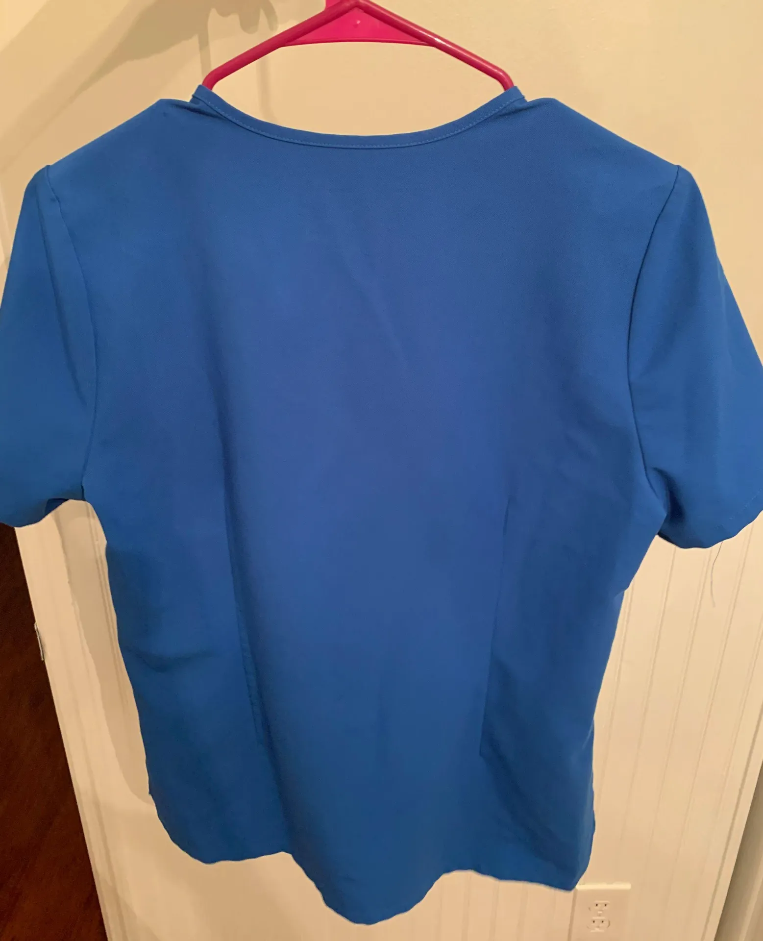 FIGS Catarina One Pocket Scrub Top S - Image 4