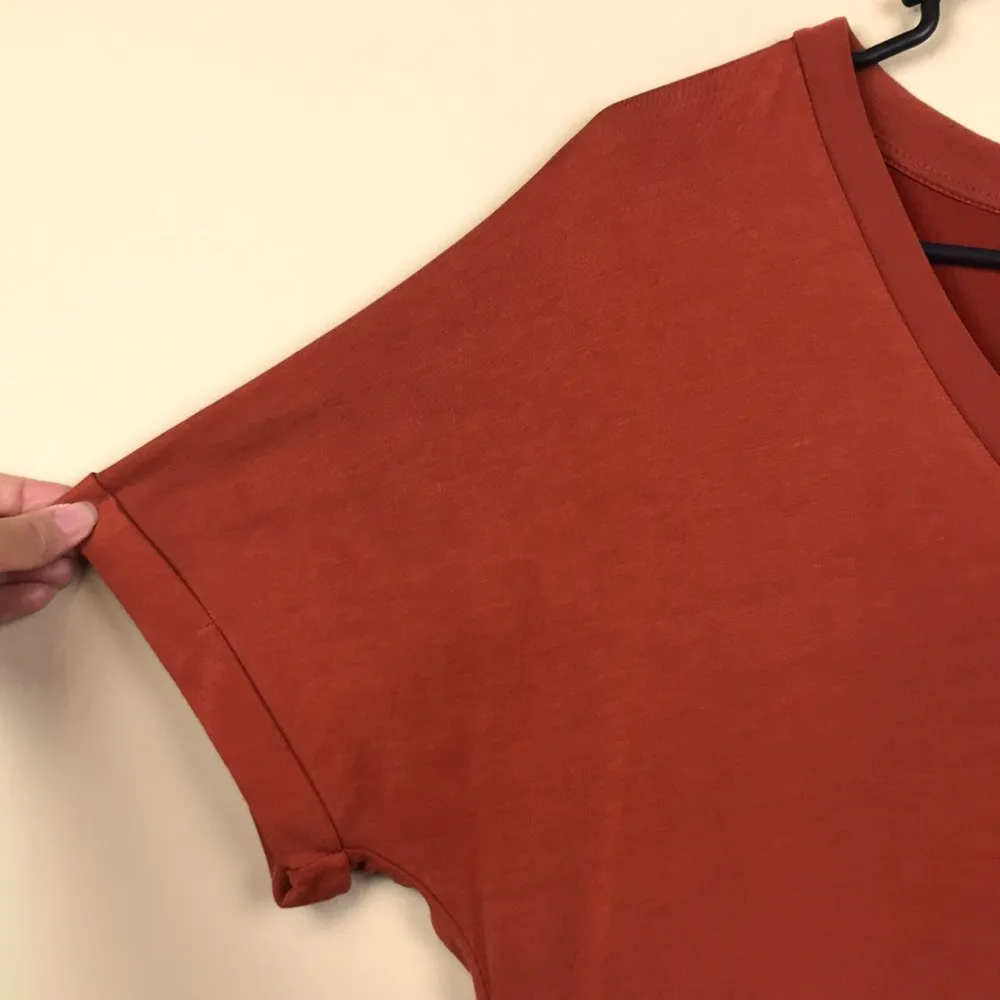 Lush Women’s Oversized Burnt Orange Long Hi-Low Hem V-Neck Shirt Dress - Image 3