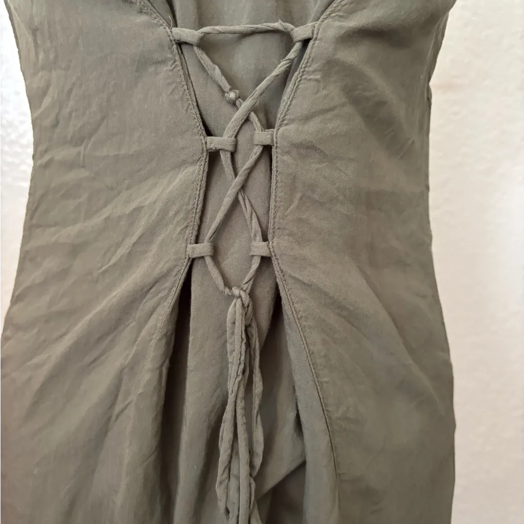 BCBGeneration  Olive Button-Down Sleeveless Top. - Image 4