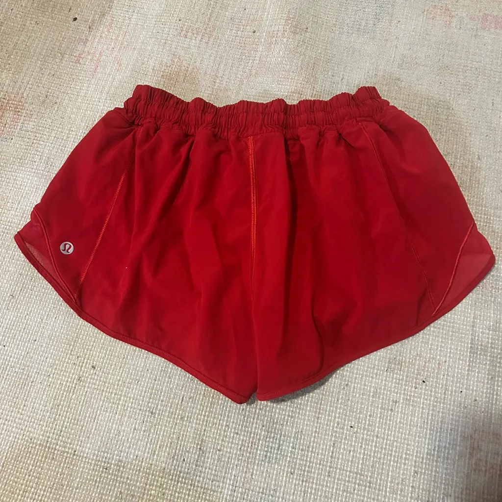 Lululemon hotty hot shorts 2.5 inch - Image 2