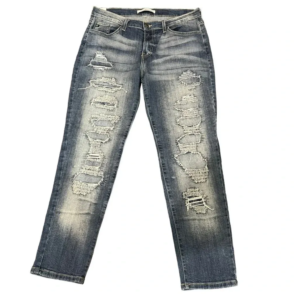 Kancan Women’s Distressed Low Rise Boyfriend Stretch Cropped Jean Size 27 Blue - Image 6