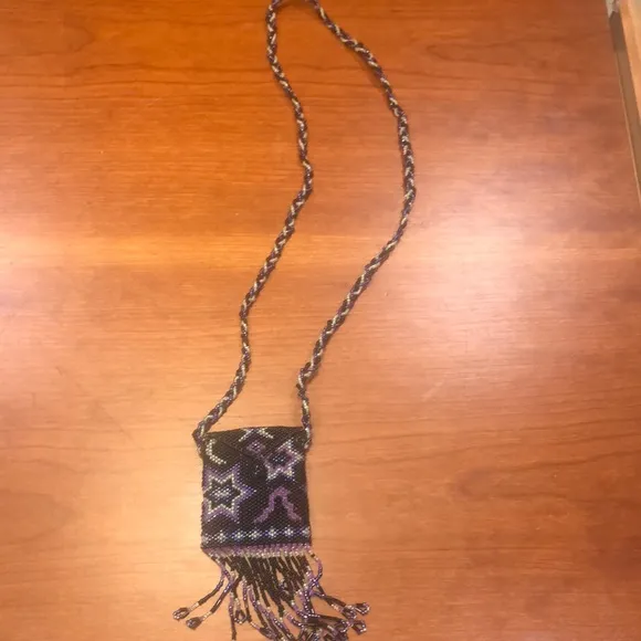 Vintage beaded mini bag necklace - Image 25