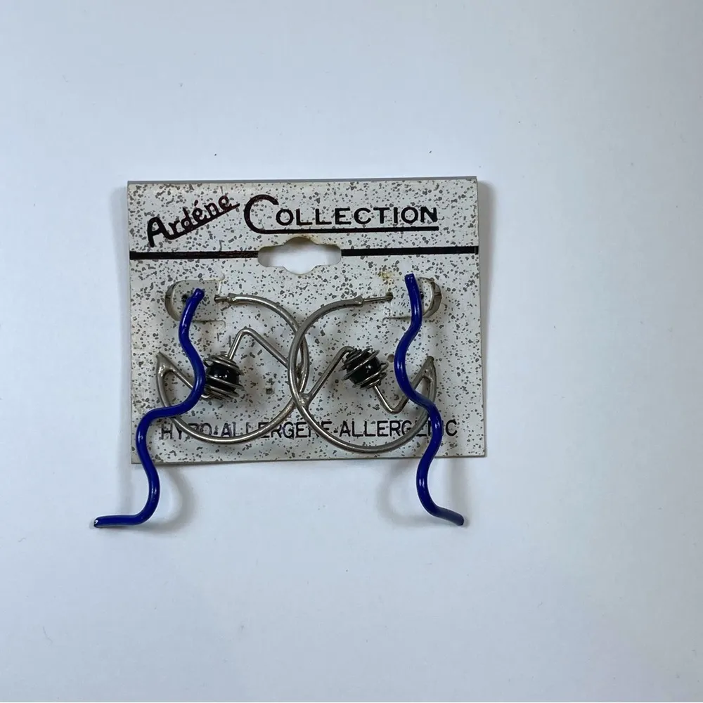 90s enamel geometric earring set by Ardéne collection Blue - Image 3