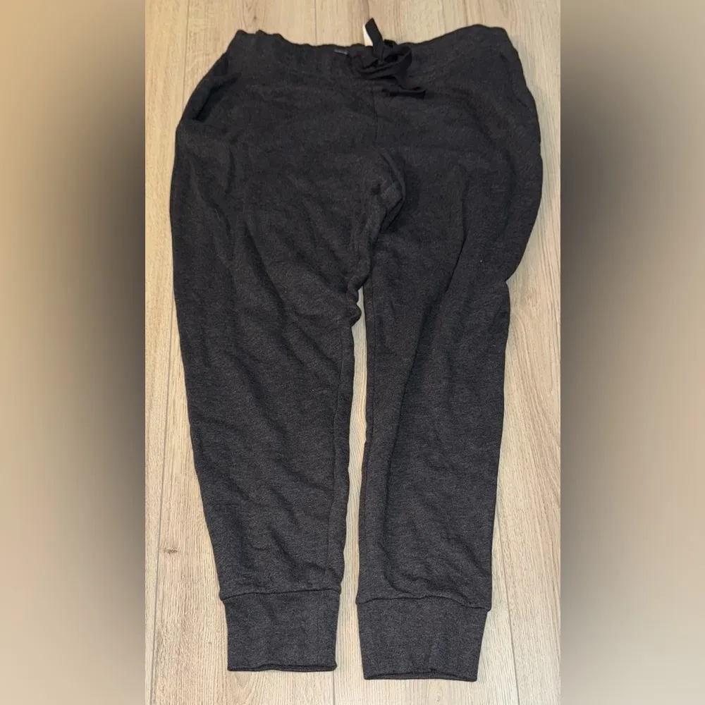 Victoria’s Secret pink bling sparkle sparkly jogger sweatpants crew sweatshirt - Image 3