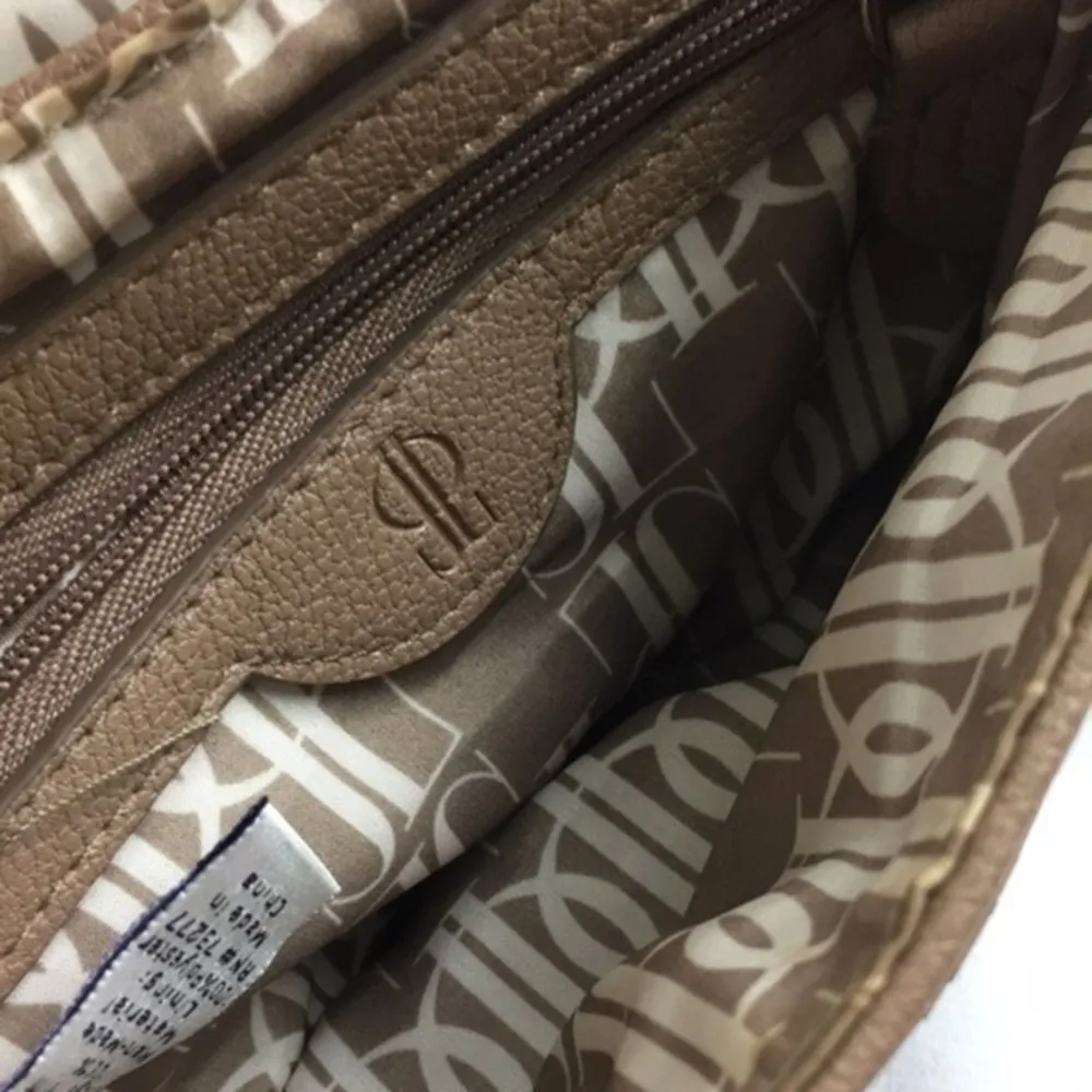 un brand ladies purse Size small - Image 12