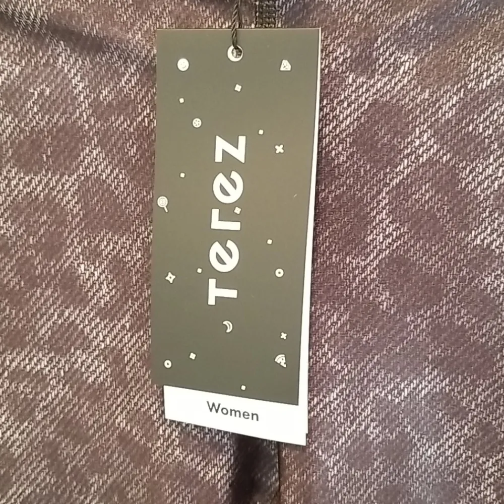 Terez 💕💕 Crystal Leopard Leggings - Image 14