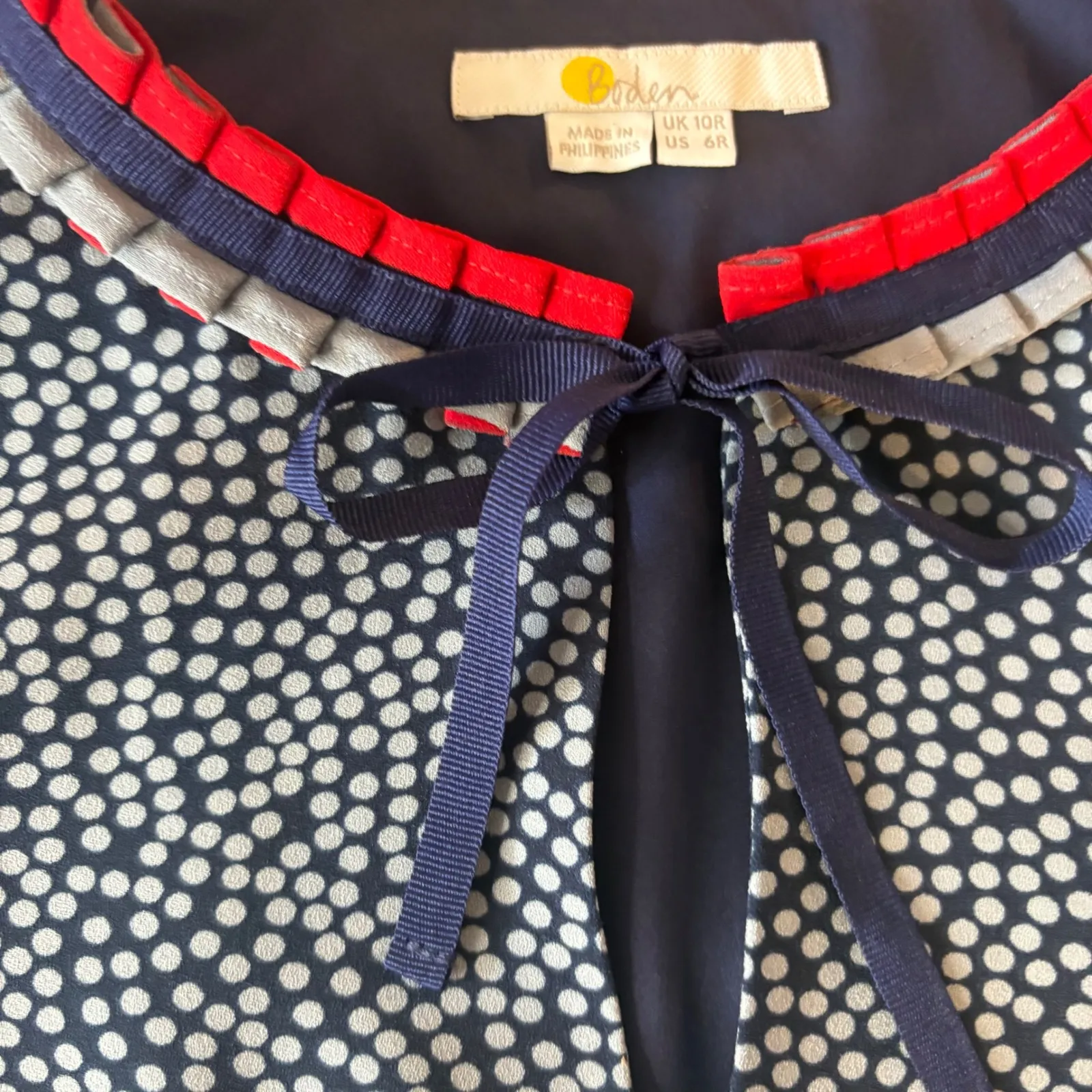 Boden Lara Pleat Chalky Navy Cluster Spot‎ Dress US Size 6 Print Dress Pleated Blue - Image 12