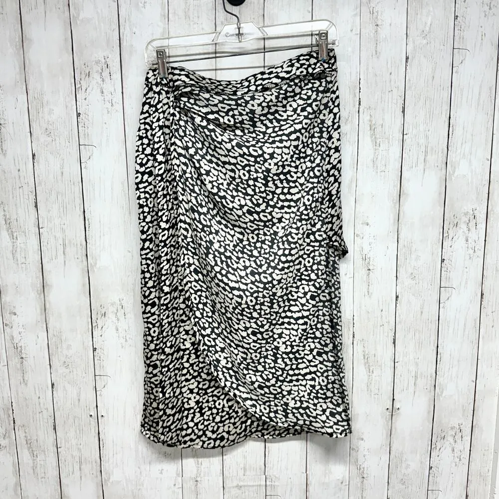 e.ssue Skirt Women Size M Animal Printed Wrap Crossover High Waisted Midi Skirt Black Size M - Image 5